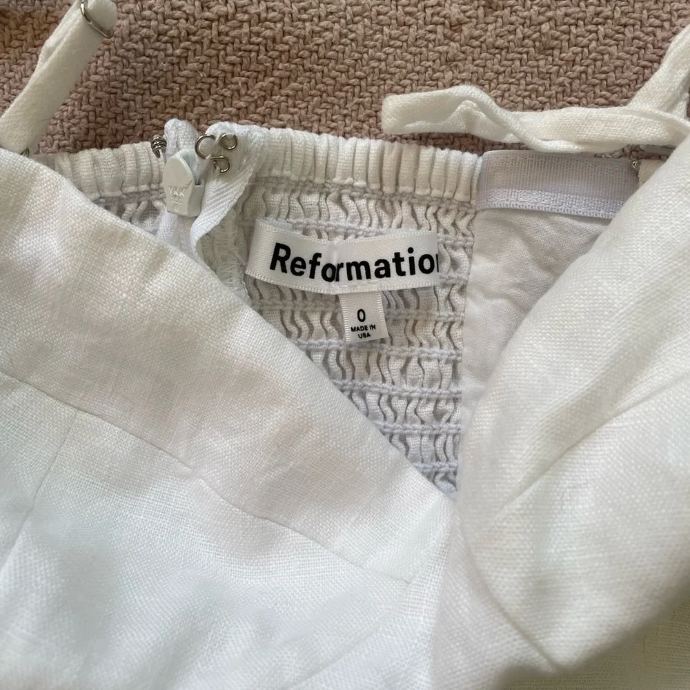 Reformation Kylie Linen
Romper - Picture 6 of 6